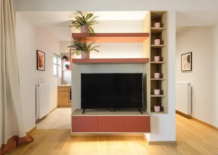 Daire Magnificent Penthouse Gem In Privileged Location *