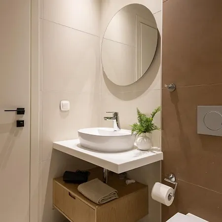 Magnificent Penthouse Gem In Privileged Location * Thessaloniki